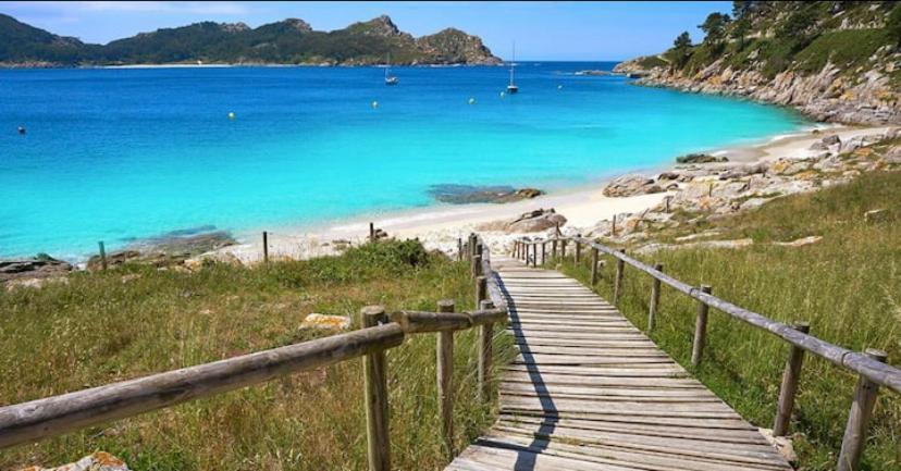 Апартаменты Atico Playa A Xunqueira - Moana, A 15 Min De Vigo Экстерьер фото